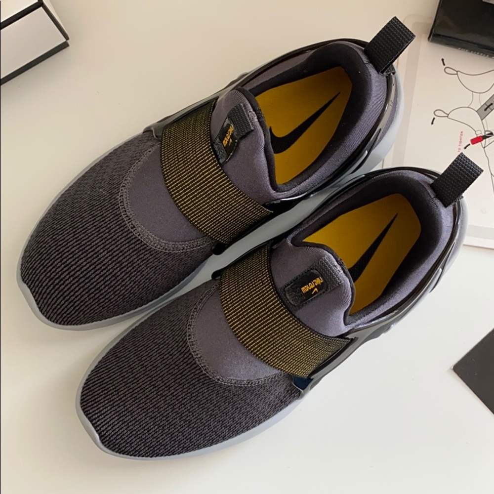 NWT Nike renew freedom grey running shoes - Picture 7 of 8